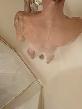 justinewe69 online show from September 8, 2025, 11:04 pm