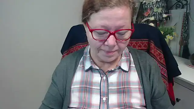 Adelewildx online show from November 13, 2025, 4:38 am