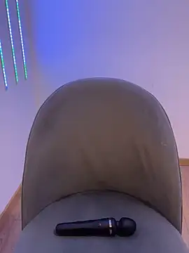 Snapshot of Liiaa chatting on March 16, 2025, 12:00 pm Liiaa online show from March 16, 2025, 12:00 pm