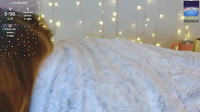 Cateycakes online show from January 30, 2025, 12:48 pm