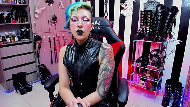 Mistress Yelena online show from February 17, 2025, 10:27 pm