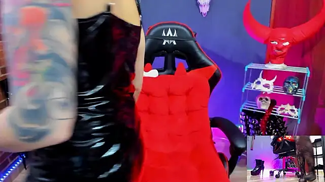 Mistress Yelena online show from March 17, 2026, 10:13 pm