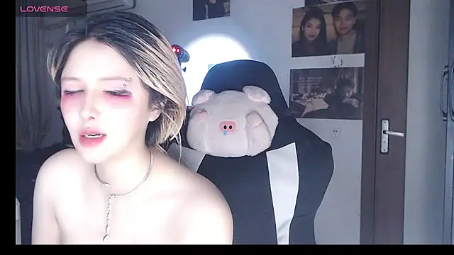 candy cola online show from November 1, 2025, 2:29 am