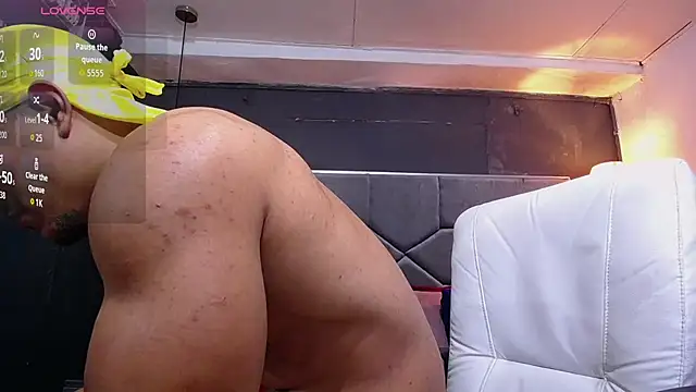 teddyfit19cm online show from October 3, 2025, 2:40 pm