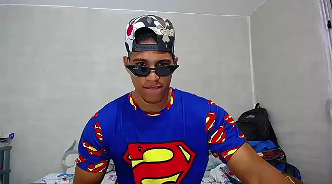 teddyfit19cm online show from March 8, 2025, 1:28 am