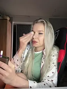 SIMBA BOS online show from April 16, 2026, 3:18 am