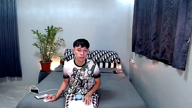 urpinoyasian online show from November 19, 2025, 3:01 pm