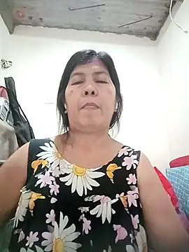 Snapshot of TropicalFlower chatting on February 5, 2026, 12:01 pm TropicalFlower online show from February 5, 2026, 12:01 pm