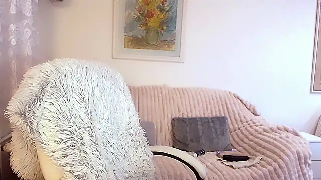 Snapshot of Sarah4you chatting on March 9, 2025, 9:36 pm Sarah4you online show from March 9, 2025, 9:36 pm