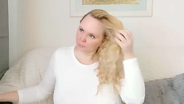 Sarah4you online show from February 21, 2026, 2:08 pm