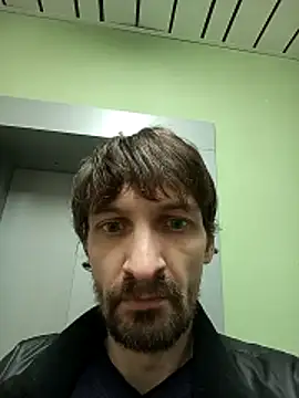 Snapshot of Krasav4ik4ik chatting on March 1, 2026, 9:48 pm Krasav4ik4ik online show from March 1, 2026, 9:48 pm