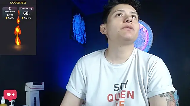 girl intense444 online show from September 12, 2025, 12:49 pm