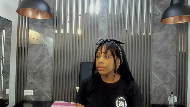 GabyFlowers online show from December 23, 2024, 12:19 pm