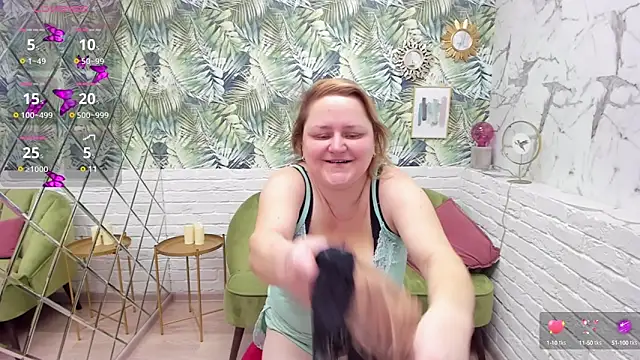 ScarlettSoft online show from January 27, 2025, 5:25 am