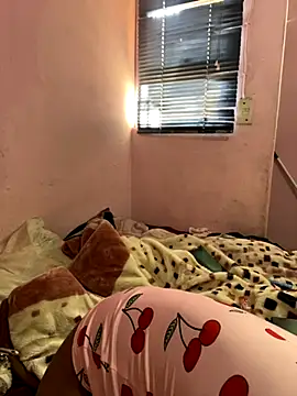 cherryontopy online show from October 13, 2025, 6:59 am