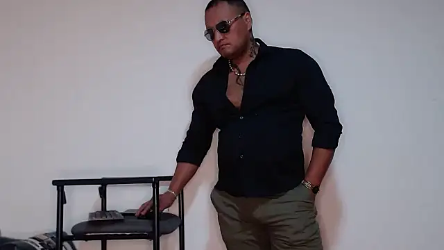 hardrock982 online show from September 9, 2025, 1:53 pm