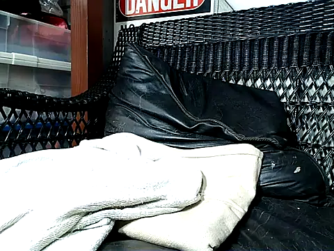 HungHawaiian808xh online show from September 13, 2025, 10:32 pm