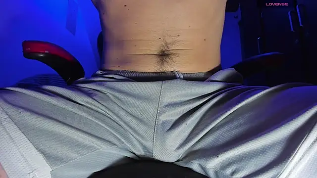 Alex smith00 online show from September 27, 2025, 2:18 am