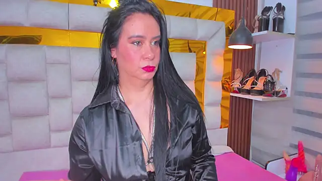 bigass monic online show from September 29, 2025, 3:13 am