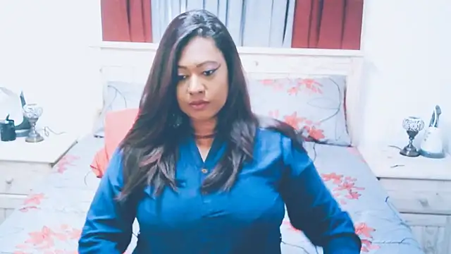 Snapshot of Indianlust69 chatting on October 4, 2025, 6:15 am Indianlust69 online show from October 4, 2025, 6:15 am