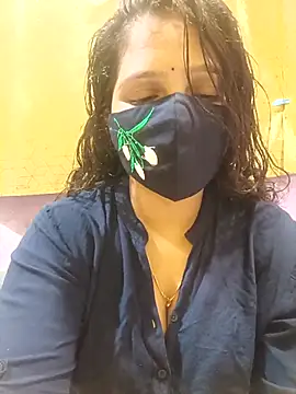 Rising Smiler online show from September 19, 2025, 6:23 pm