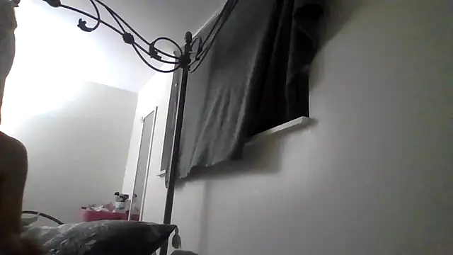 Snapshot of persephone332 chatting on November 29, 2025, 7:19 am persephone332 online show from November 29, 2025, 7:19 am