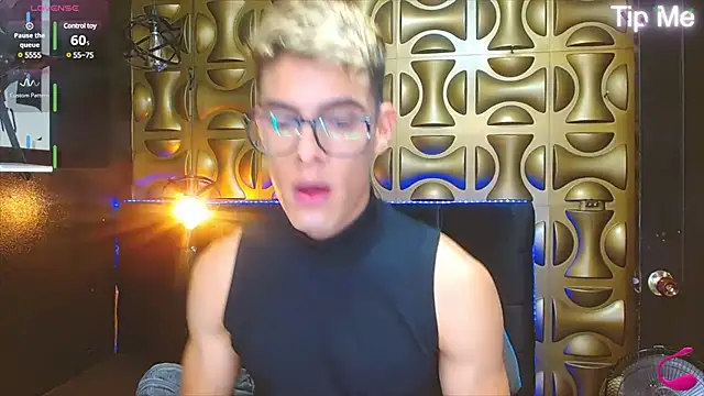 angel sexyevil online show from March 12, 2025, 12:26 pm