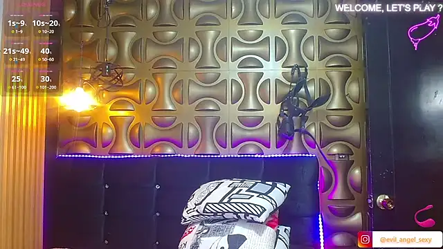 angel sexyevil online show from November 29, 2025, 12:27 pm