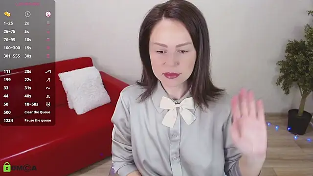 VickyGolden online show from March 15, 2026, 5:03 am