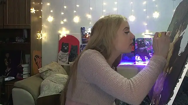 SecretSophia online show from March 2, 2025, 11:17 pm