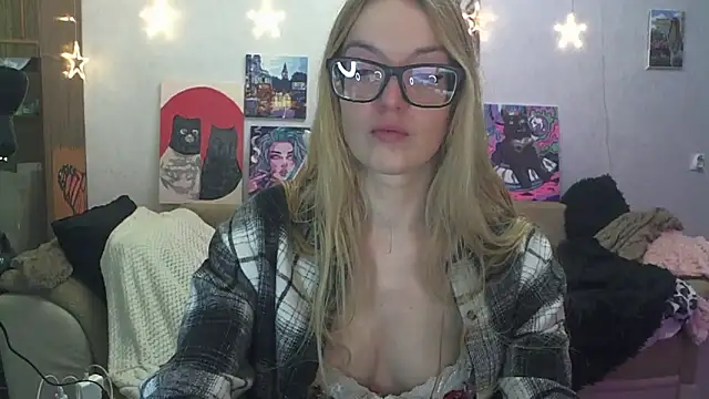 SecretSophia online show from March 1, 2026, 9:15 pm