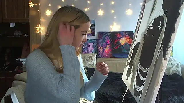 SecretSophia online show from February 10, 2025, 11:36 am