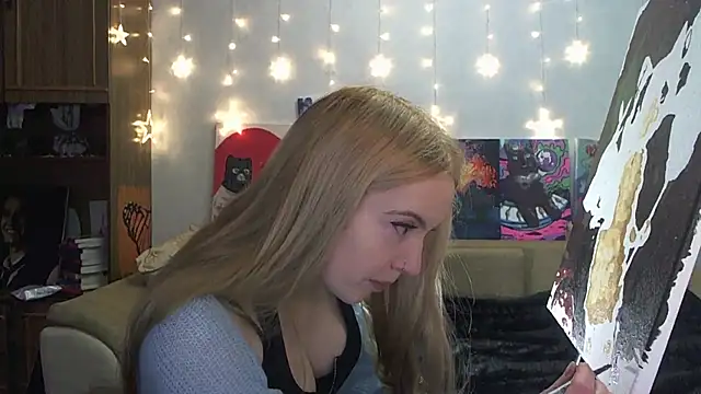 SecretSophia online show from February 23, 2025, 4:35 pm