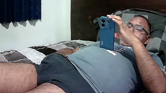 PhillDrake11 online show from October 8, 2025, 12:01 am