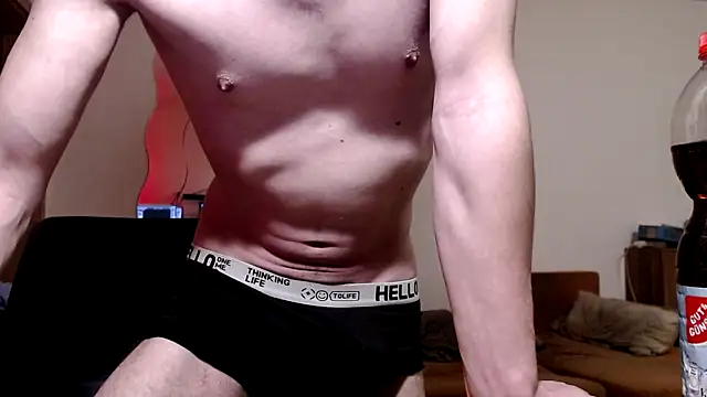 sexymann92 online show from December 13, 2025, 8:04 pm