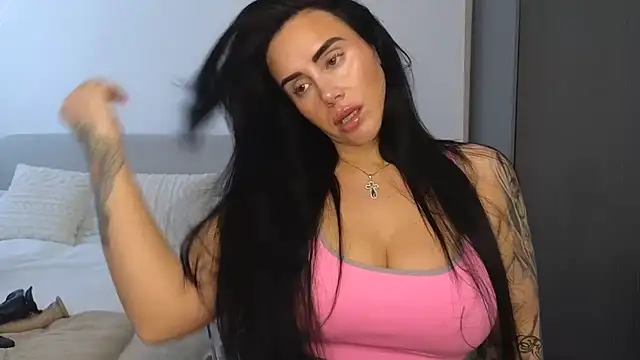 Snapshot of LibbyLoveHeartx chatting on March 19, 2025, 10:00 am LibbyLoveHeartx online show from March 19, 2025, 10:00 am