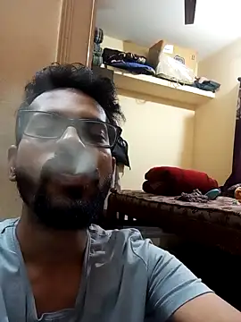 Snapshot of arhan3043 chatting on December 31, 2024, 8:12 pm arhan3043 online show from December 31, 2024, 8:12 pm