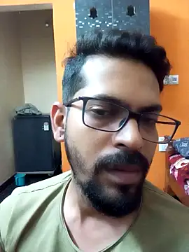 Snapshot of arhan3043 chatting on December 6, 2024, 4:44 pm arhan3043 online show from December 6, 2024, 4:44 pm