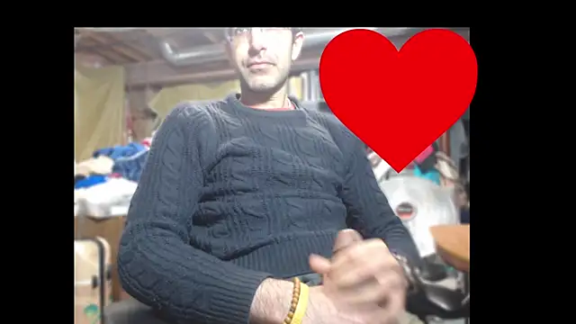 Gsmile1 online show from April 8, 2026, 12:50 pm