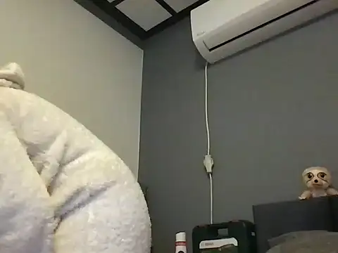 maryxex28 online show from November 28, 2025, 6:24 am