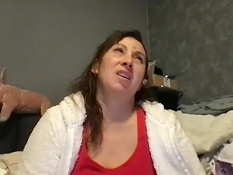 maryxex28 online show from November 26, 2025, 7:14 pm