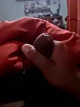 Gerardo31017 online show from September 19, 2025, 6:28 am