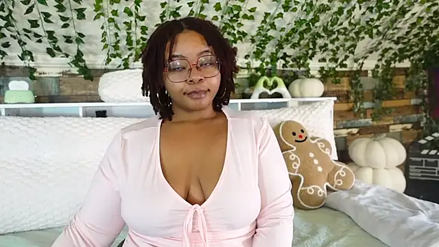 -khayaparker online show from March 14, 2025, 12:51 pm