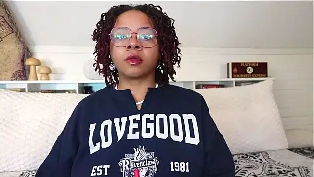 -khayaparker online show from February 1, 2026, 10:46 am