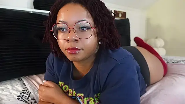 -khayaparker online show from November 7, 2025, 8:13 pm