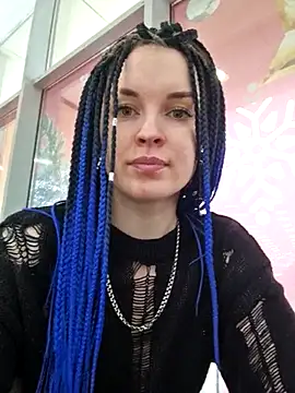 LazyTanukii online show from January 9, 2026, 9:38 am