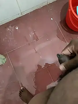 dinesh682 online show from February 5, 2025, 12:53 am