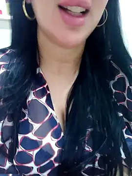 Queen sousou online show from November 8, 2025, 11:25 am