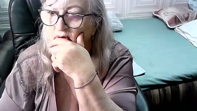 LolkaAlyss online show from January 14, 2026, 8:18 am