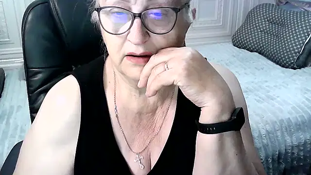Snapshot of LolkaAlyss chatting on May 28, 2026, 8:00 am LolkaAlyss online show from May 28, 2026, 8:00 am